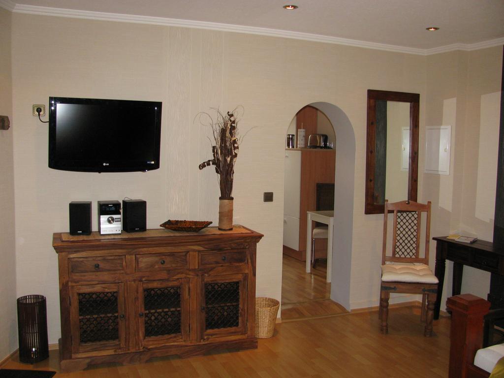 Pension Appartementhaus Central Нордгаузен Номер фото
